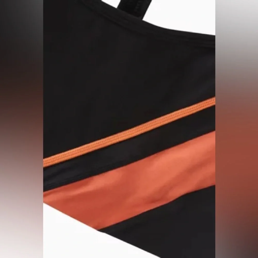 P.E. NATION Fortify Sports Bra - Picture 4 of 6